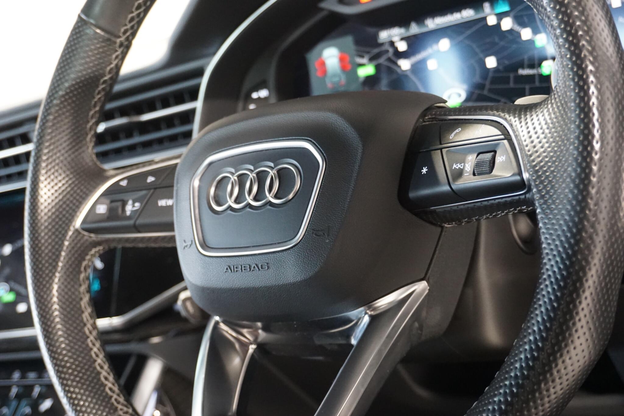 Audi Q7 3.0 TFSIe V6 55 Black Edition SUV 5dr Petrol Plug-in Hybrid Tiptronic quattro Euro 6 (s/s) 17.9kWh (381 ps)